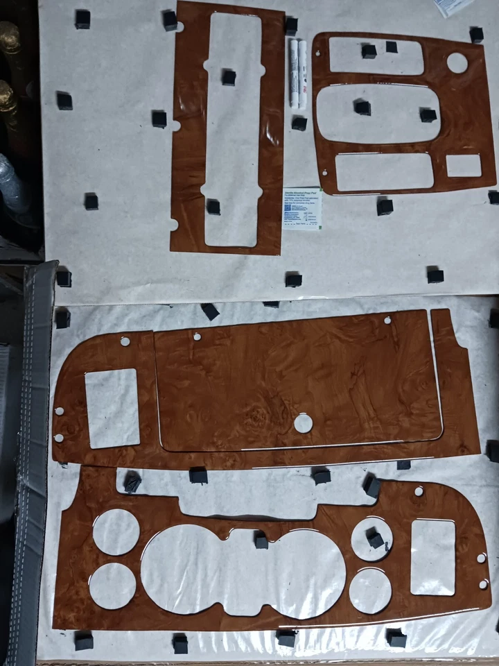 se adapta a Jaguar XJ6 76 77 78 79 80 81 82 kit de molduras de salpicadero madera burl claro Foto 2 de 3