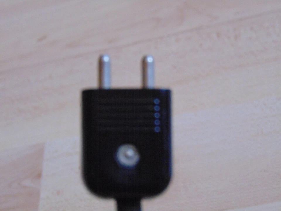 Pentacon Verbindungskabel Anschlusskabel Stromkabel mit Knappe - Bild 3 von 4