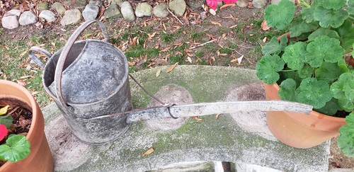 Vintage 2L Galvanized Steel Watering Can Sprinkler 30" Long x 9" Dia x 16" Tall - Picture 5 of 5