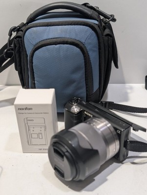 Sony Alpha NEX-5 14.2MP Mirrorless Camera w 18-55mm Lens Flash Case 33K Shutter