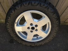 Land Rover Discovery 3 18 inch alloy rim and tyre