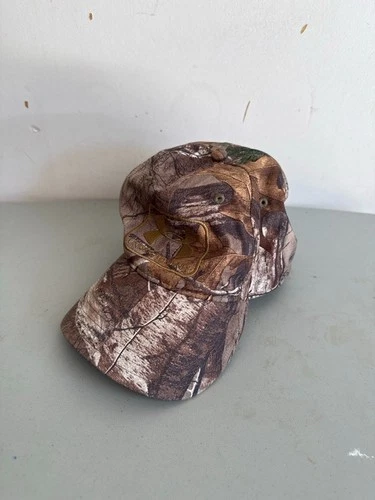 Under Armour Realtree Camo Fitted Hat LG/XL Gold Embroidered Logo Hunting Cap - product listing photo