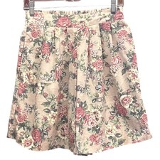 Vintage 90s EnChante Floral Tapestry High Waisted Shorts Cottagecore Grandmacore