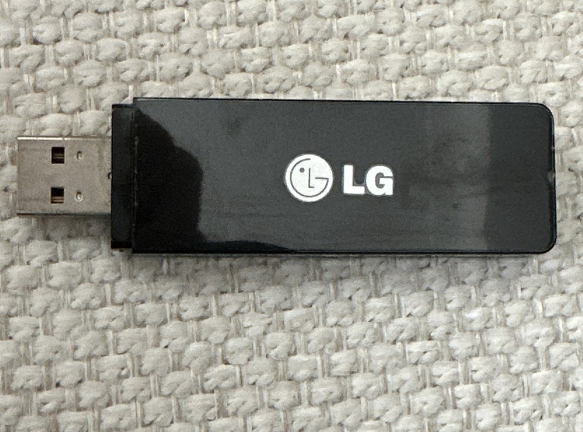 LG AN-WF100 WiFi USB Adapter TV Dongle For LG LX9500 LE8500 LE7500