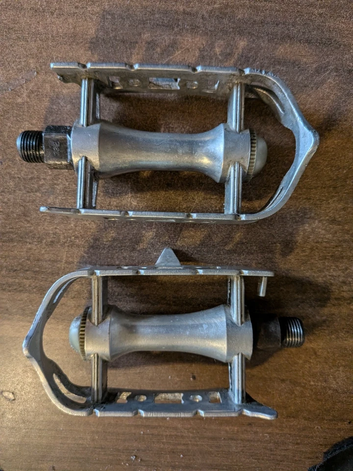 Pair of Antique Vintage Aluminum Racing Road Bike Pedals - Image 2 of 4
