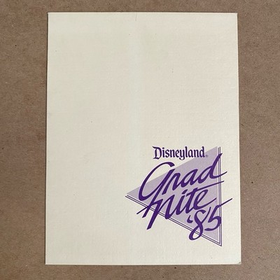 Disneyland GRAD NITE 1985 Souvenir Photo Folder Holder Disney Tigger
