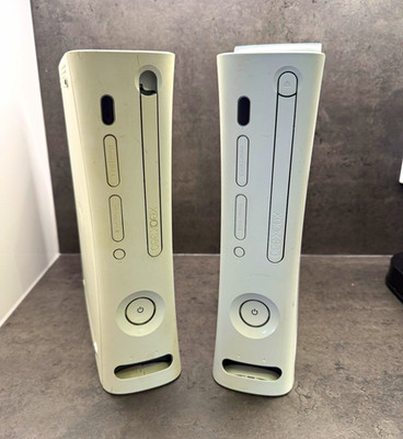 Microsoft Xbox 360 Heimkonsole Weiß 60 GB HDMI   2x Konsolen/LESEN!