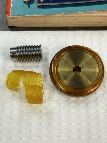 "JUEGO DE ENGRANAJES HELICOIDALES DE ACERO INOXIDABLE/BRONCE DISEÑO FOTO RELACIÓN 100:1 64 PASOS AMBOS ORIFICIOS DE 1/4""" - Imagen 2 de 24