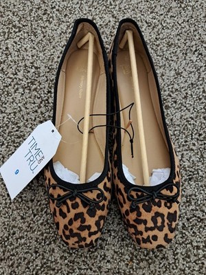   Time and Tru Almond  Toe Ballet Flats sz 9 M Leopard Print; Black Bow & Trim