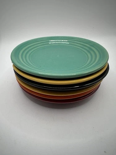 Set Of Six Bauer Pottery  Plates 7 Inch