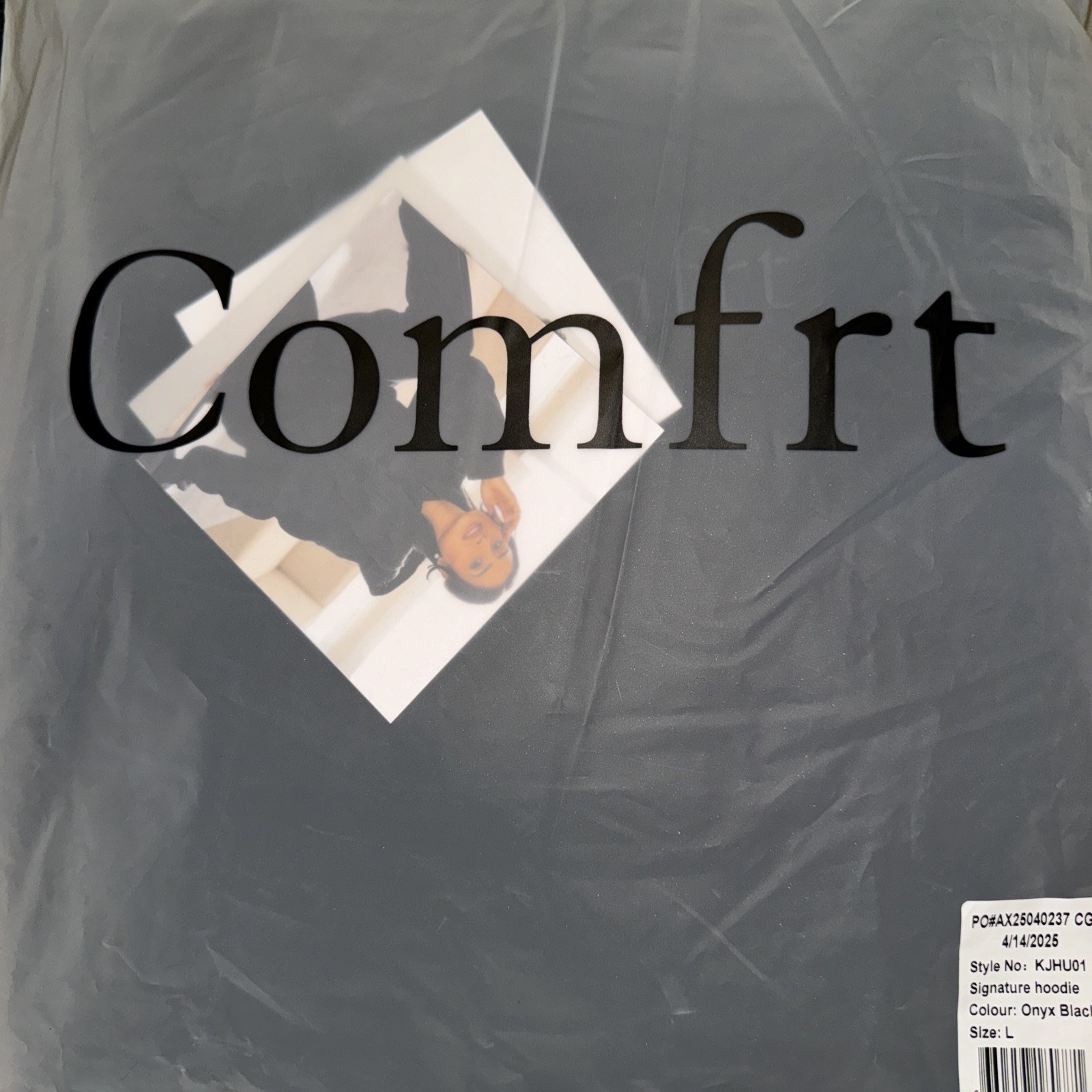 COMFRT Signature Hoodie in Onyx Black - Size Large