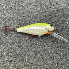 Bagley's Deep Walleye Shad Super Glow Crankbait 3" - DD92-9C4 Chart Crayfish