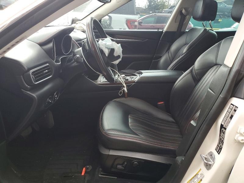 Maserati Levante 2018 Sun visor