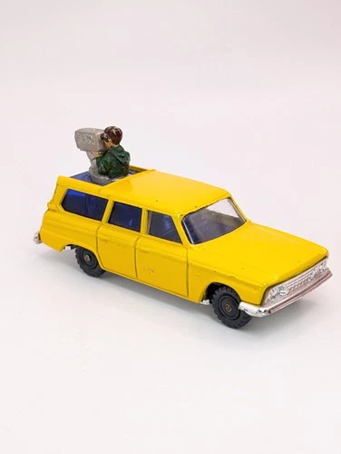 Husky Corgi Juniors Studebaker TV Camerman 1964 original vintage diecast toy car