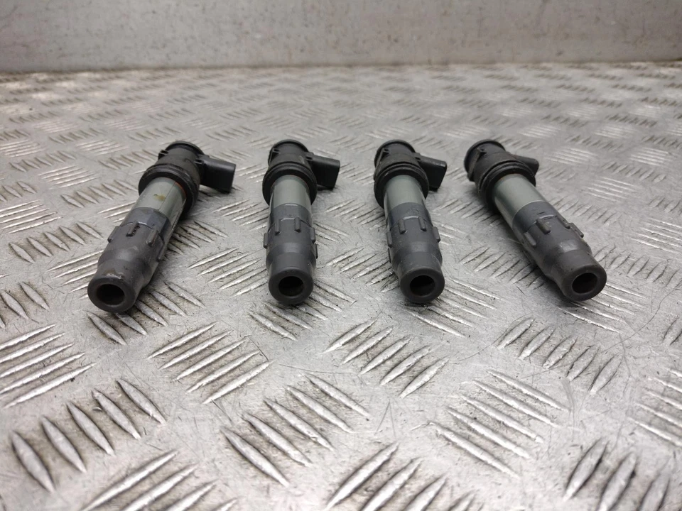 Suzuki GSXR 1000 L5 XR GSXR 1000 AL5 2015 ABS BOBINA DE ENCENDIDO/BOBINAS  Foto 2 de 4