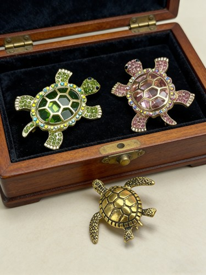 #ad Sparkling Rhinestone Sea Turtle Brooch Lapel Pin Cute Animal Fashion Jewelry $0.99