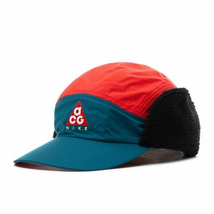 red tailwind hat