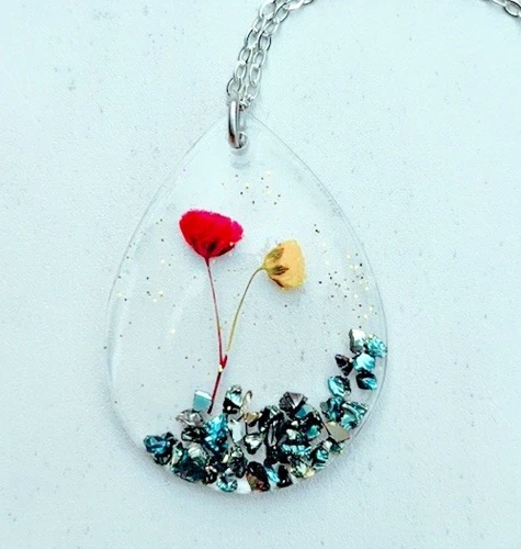 Dried Pressed Real Flower Pendant Necklace, Resin Silver Gold Necklace 18 inch