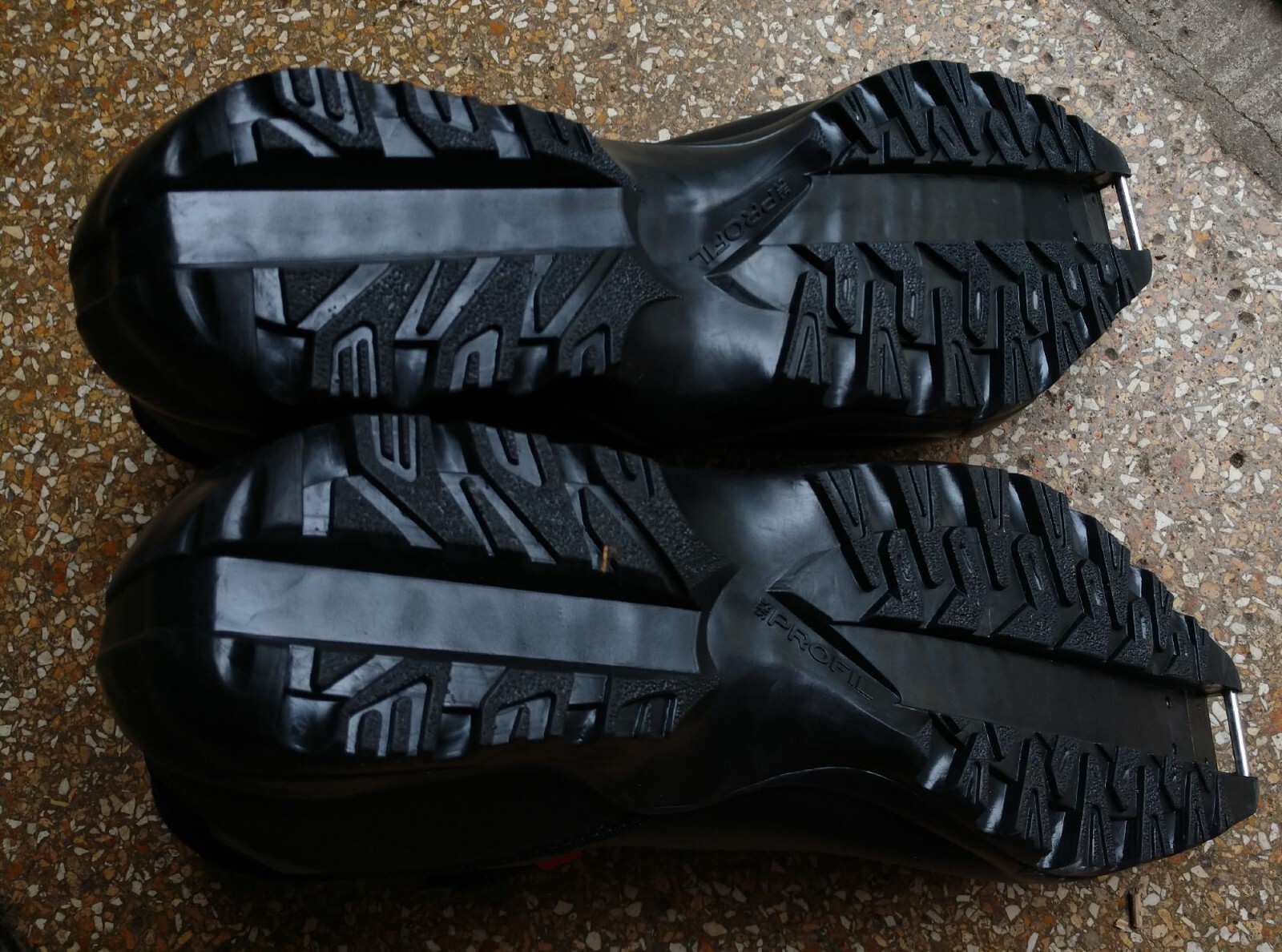 Scarpe da sci di fondo Salomon numero 44 45 28 5 cm scarpe da sci di fondo profilo SNS