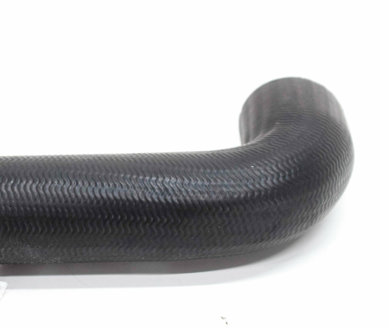 Mercedes-Benz Vito W639 Radiator Hose Upper A6395014382