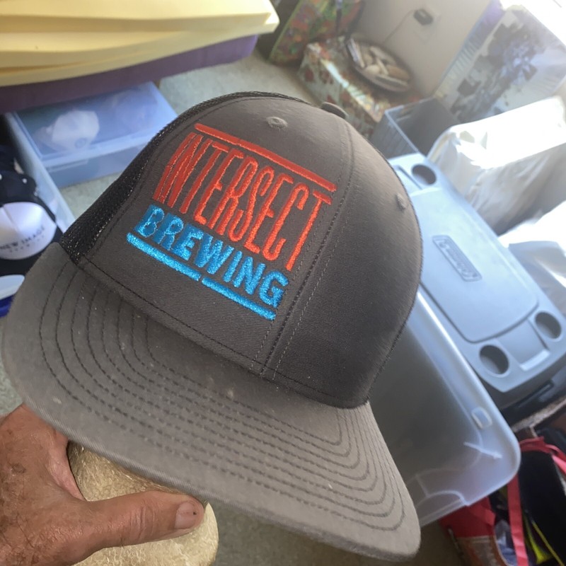 DEFUNK INTERSECT BREWING FT COLLINS  TRUCKER CAP HAT UNWORN