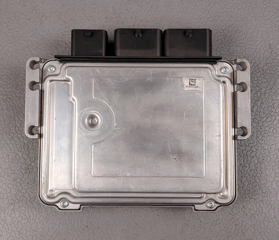 Peugeot RCZ Citroen DS3 Engine Control MODULE UNIT ECU ECM 0261S06621 9676643580 - Image 4 of 4