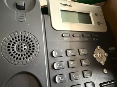 Yealink SIP-T20P VoIP Telefon