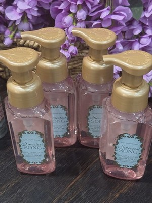 4 X SWEETEST SONG Gentle & Clean Foaming Hand SOAP Bath and Body Works - NEW!!
