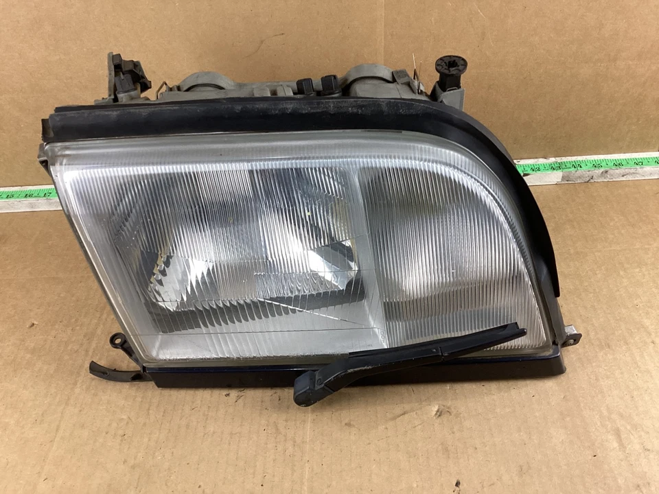 Conjunto de faros delanteros derecho del lado del pasajero Mercedes-Benz 500SEL 1992-1993 FABRICANTE DE EQUIPOS ORIGINALES Foto 3 de 4