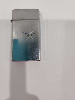 Vintage Scripto Butane Lighter, No Wick Collection Only. Made USA Silver/Star