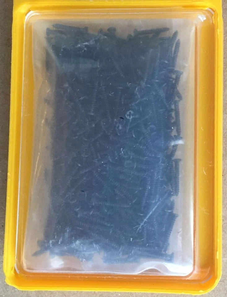 Screws for Bachmann Tracks N Gauge, With Milling Machine - Image 2 of 4