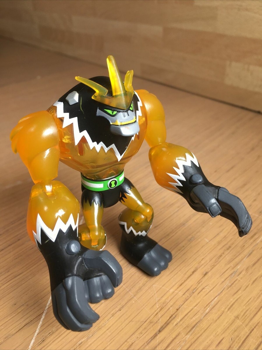 ben 10 figures large 15cm hyperalien ultimate alien omniverse