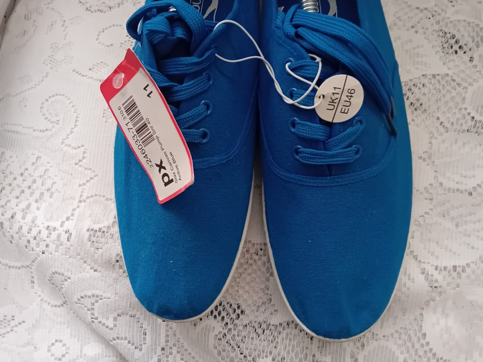 New with tags Slazenger Mens blue canvas lace up Shoes UK 11