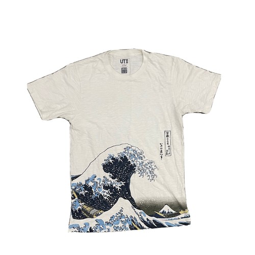 uniqlo wave shirt