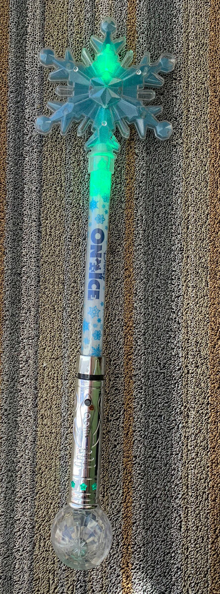 FROZEN Disney On Ice Blue Snowflake Wand Elsa 3 Color Light FROZEN Disney On Ice Blue Snowflake Wand Elsa 3 Color Light