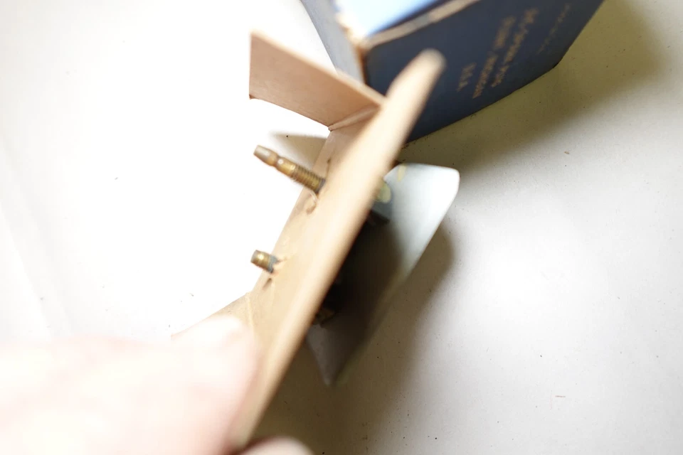 1946 1947 OLDSMOBILE SERIES 66 76 78 98 FUEL GAUGE N.O.S. NEW OLDS FUEL GAUGE - Image 3 of 4