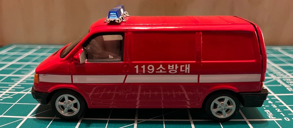 JUEGO DE VEHÍCULO DE BOMBEROS FUNDIDO A PRESIÓN CARARAMA 1:43 Foto 4 de 4