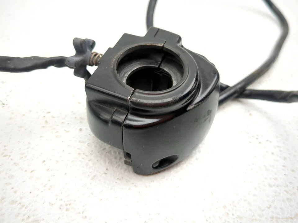 08-17 Harley Davidson Dyna Fat Bob FXDF Right Control Start Stop Switch - Image 4 of 4