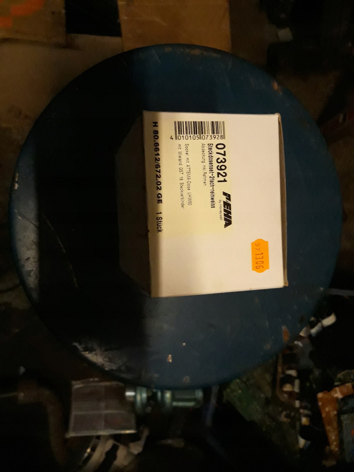 Honeywell PEHA 074921 Electric Socket