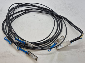 Arista Original Breakout Cable Arista 3M QSFP 40G to 4x SFP+ 10G CAB-Q-S-3M