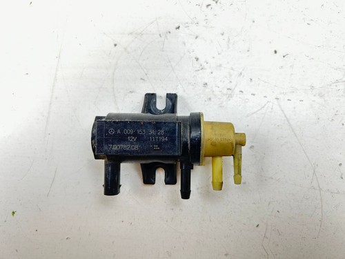 Mercedes-Benz E W212 2011 Diesel 150kW Turbolader Druckwandler Magnetventil