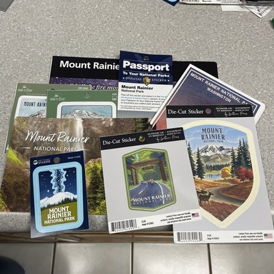 Mount Rainier National Park Gift Pack - Postcards / Decals / Brochure 