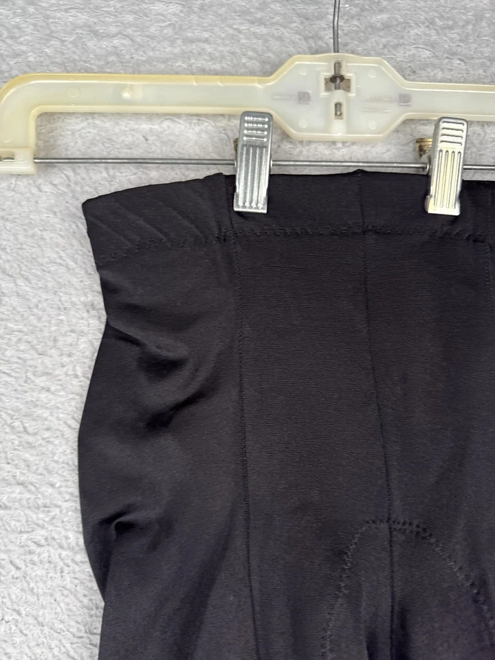 Винтажные велосипедные шорты Descente с подкладкой черные сделано в США взрослый размер неизвестен - Изображение 4 из 4