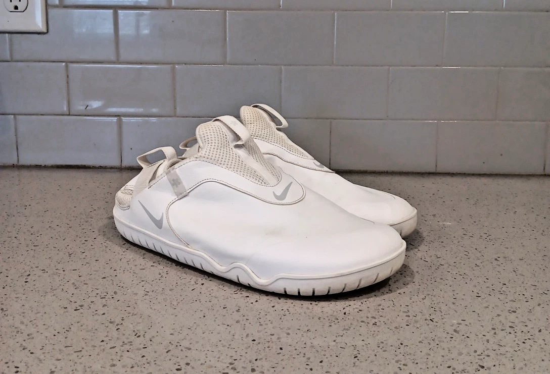 Nike Air Zoom Pulse White Pure Platinum Slip On Medical Nurse Shoes Men’s 11 Nike Zoom Pulse White Pure Platinum for Sale | Authenticity  main image 4