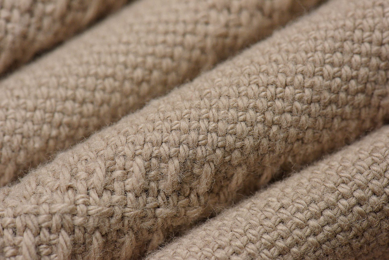 Linteum Textile Hospital Thermal SNAGLESS Spread Blanket, 100% Cotton (74x100