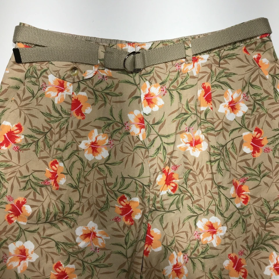 Pantalones Cortos Ciervo Blanco Para Mujer Talla 16 Tostado Floral Cinturón Cintura Alta Calce Relajado Algodón Foto 4 de 4