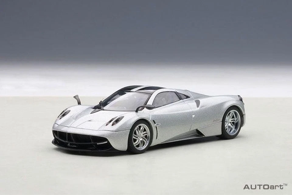 PAGANI HUAYRA SILVER METALLIC 1:43 by AUTOART 58206 BRAND NEW FREE SHIPPING - Image 2 of 4
