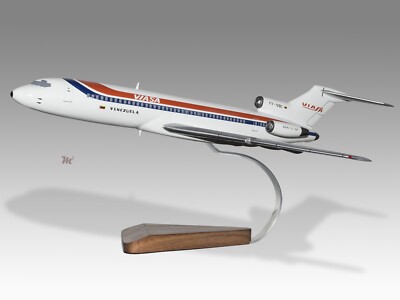 Boeing 727-200 VIASA Venezuela Desk Wood Airplane New Model Small Scale 1/130