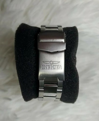 Invicta Quartz Movement Watch - Picture 7 of 12