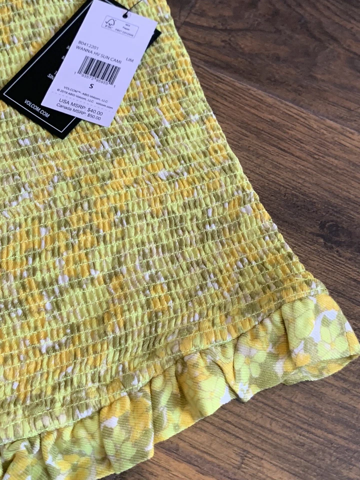 NEW!! Women’s Volcom Yellow Floral Ruched Tube Top  Ruffle Hem NWT lp29 - Image 4 of 4